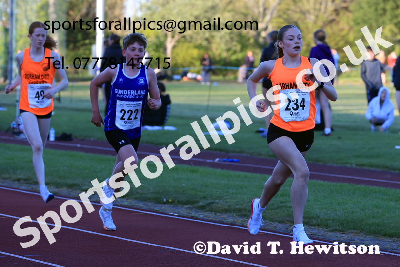 The 1500 metres, 2026 NEGP 1, Monkton Stadium. Photo: David T. Hewitson/Sports for All Pics